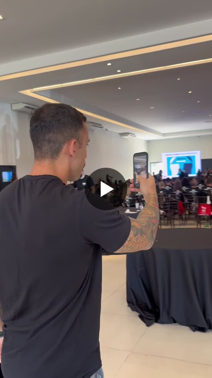 Capa do vídeo O exercício como transformação